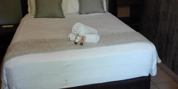 Waterside Lodge Cc Piet Retief Zewnętrze zdjęcie